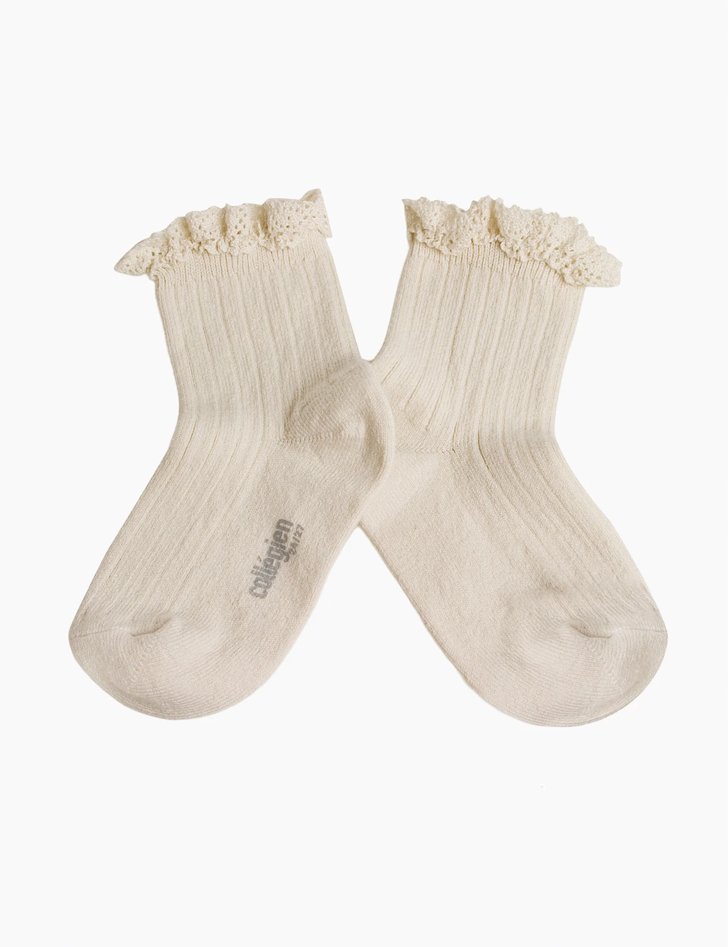 Lili Lace Trim Ribbed Ankle Socks in Doux Agneaux